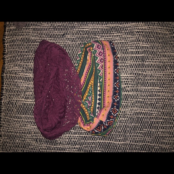 Two patterned headbands - Picture 1 of 2